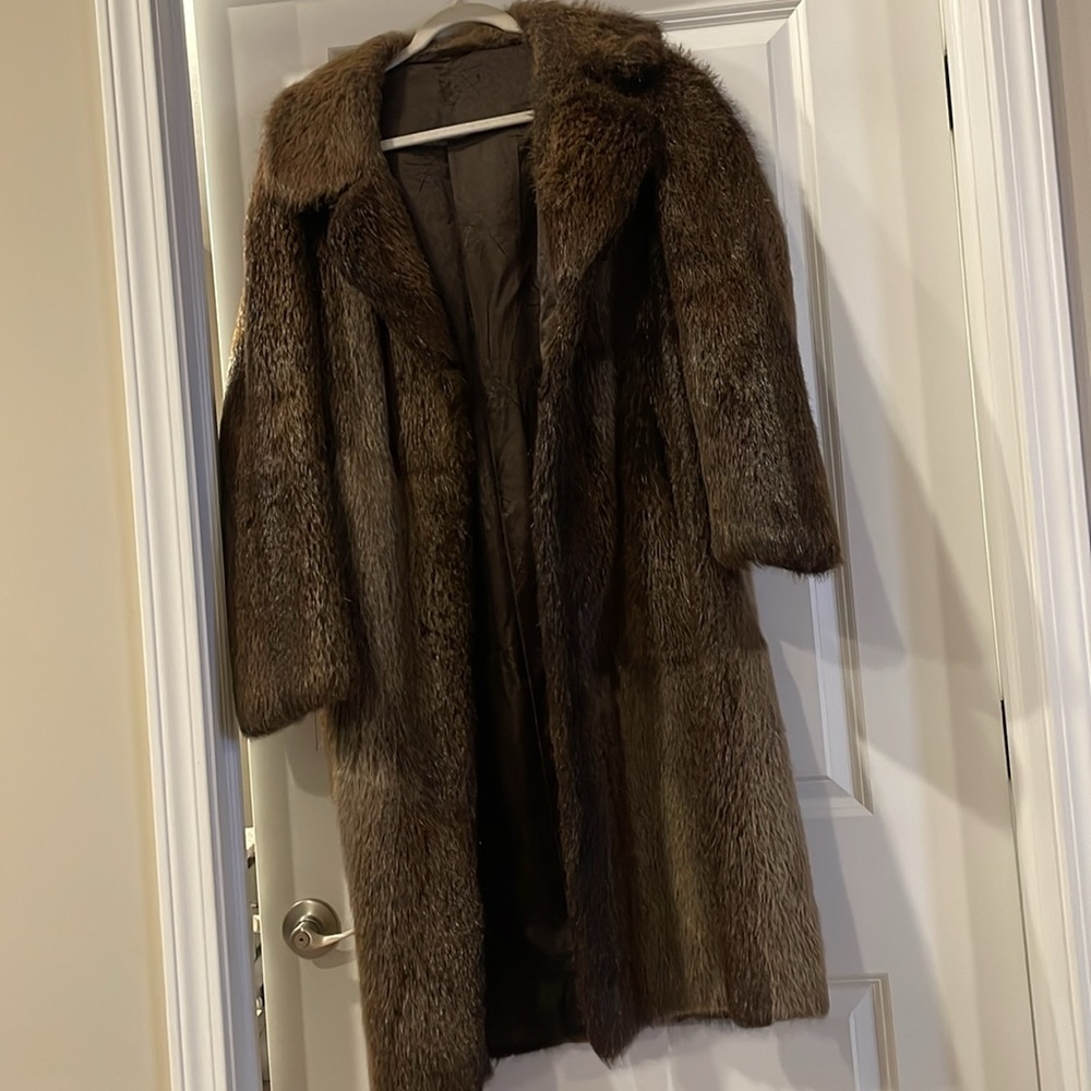 Vintage Brown Fur Coat - SEE MEASUREMENTS